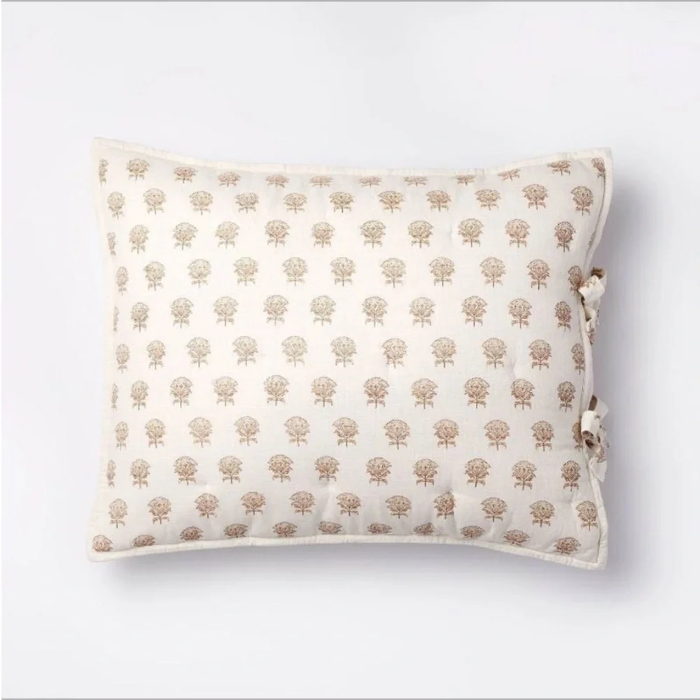Standard Lofty Cotton Slub Woodblock Print Floral Sham – Threshold Studio McGee